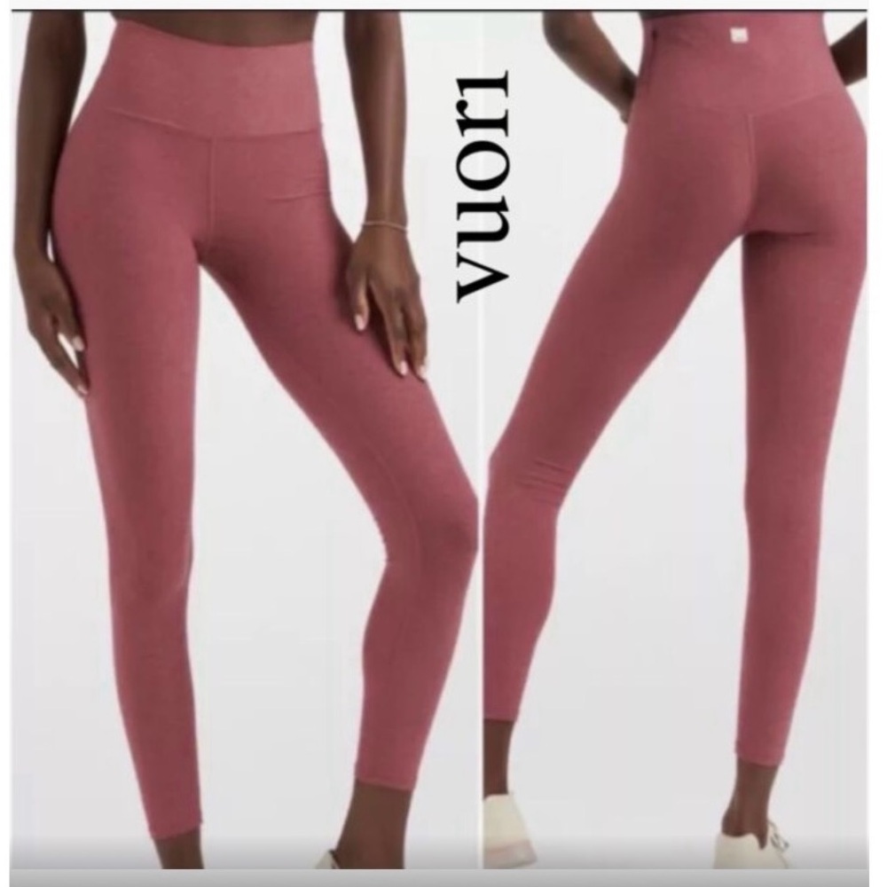 Vuori Leggings - Size Medium